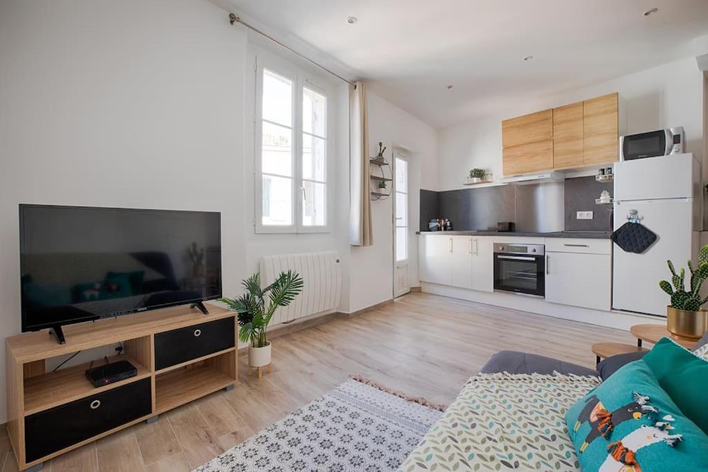 Апартаменти Joli T3 Avec Balcon - Gare St-Charles A 50 M Марсель Екстер'єр фото